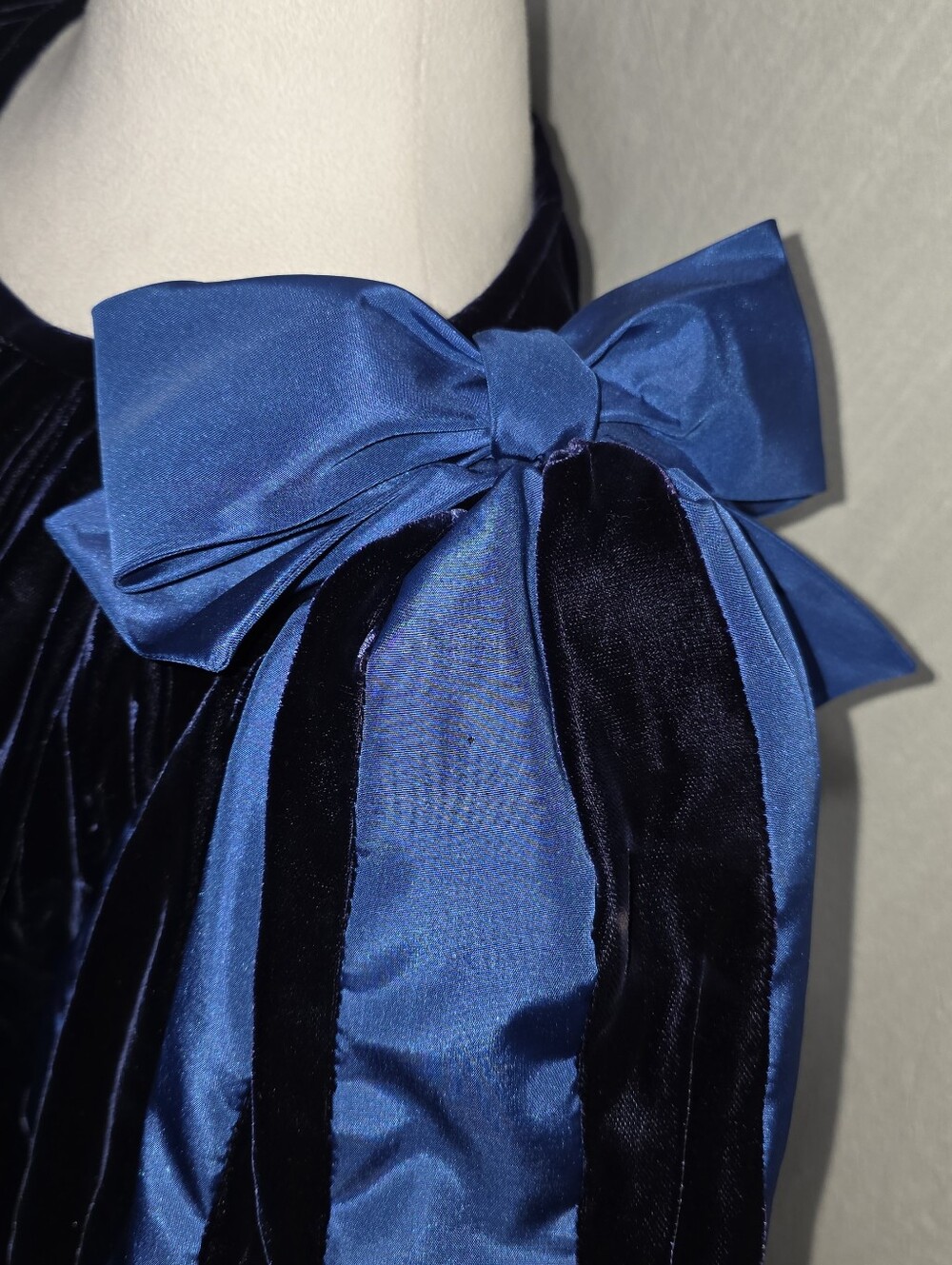 Vintage Nipon Boutique Blue Velvet Puff Sleeve Mini Dress Size 4 Coquette Party - Picture 8 of 13